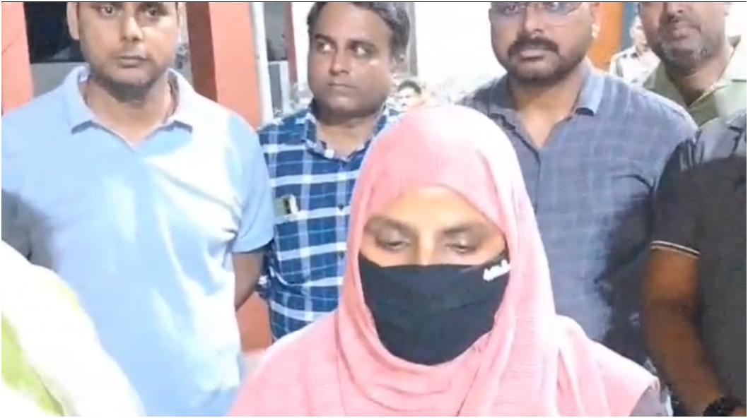 जनगणना ड्यूटी पर तैनात महिला कर्मचारी से मारपीट, मुकदमा दर्ज