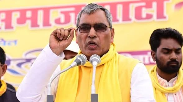 आजमगढ़ पहुंचे ओमप्रकाश ने ओवैसी पर बोला बड़ा हमला 